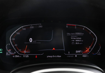 Подержанный автомобиль BMW X7 2019 года (12 фото)