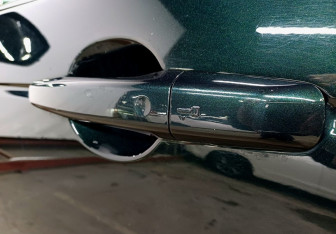 Подержанный автомобиль Land Rover Discovery Sport 2017 года (19 фото)