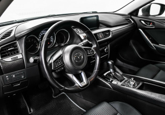 Подержанный автомобиль Mazda 6 Sedan 2018 года (11 фото)