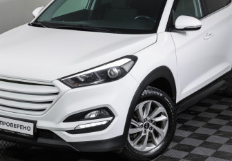 Подержанный автомобиль Hyundai Tucson 2016 года (23 фото)