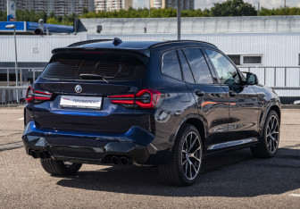 Подержанный автомобиль BMW X3 2021 года (6 фото)