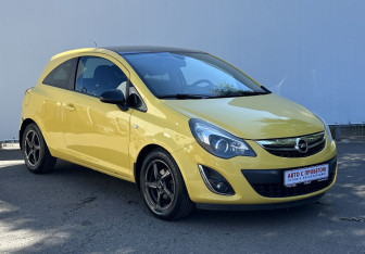 Подержанный автомобиль Opel Corsa 2014 года (3 фото)