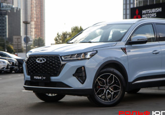 Подержанный автомобиль Chery Tiggo 7 Pro Max 2022 года (16 фото)