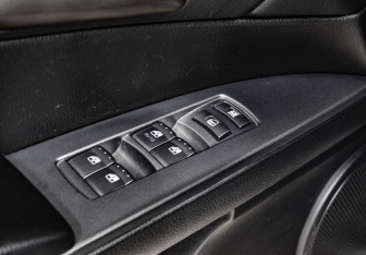 Подержанный автомобиль SsangYong Kyron 2014 года (21 фото)