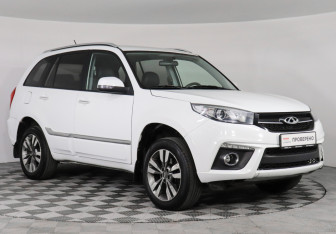 Подержанный автомобиль Chery Tiggo 3 2017 года (3 фото)