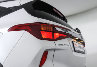 Подержанный автомобиль Kia Seltos 2021 года (20 фото)