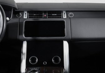 Подержанный автомобиль Land Rover Range Rover 2018 года (13 фото)