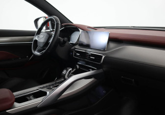 Подержанный автомобиль Geely Coolray 2020 года (5 фото)