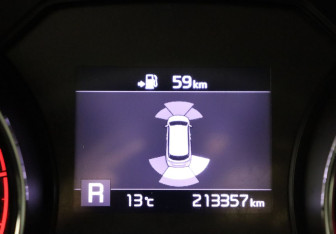 Подержанный автомобиль Kia Carnival 2018 года (17 фото)