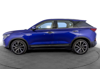 Подержанный автомобиль FAW Bestune T77 2022 года (8 фото)