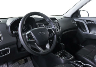 Подержанный автомобиль Hyundai Creta 2020 года (9 фото)