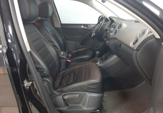 Подержанный автомобиль Volkswagen Tiguan 2013 года (10 фото)