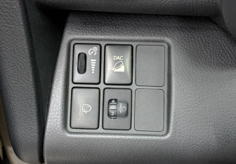 Подержанный автомобиль Toyota RAV4 2007 года (25 фото)
