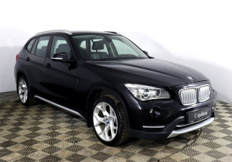 Подержанный автомобиль BMW X1 2013 года (3 фото)