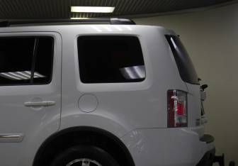 Подержанный автомобиль Honda Pilot 2012 года (20 фото)