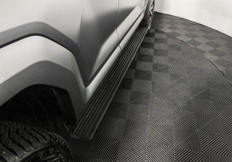 Подержанный автомобиль Tank 700 2024 года (34 фото)