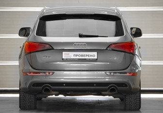 Подержанный автомобиль Audi Q5 2013 года (5 фото)