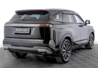 Подержанный автомобиль Jaecoo J7 2023 года (5 фото)