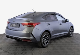 Подержанный автомобиль Hyundai Solaris Sedan 2020 года (5 фото)