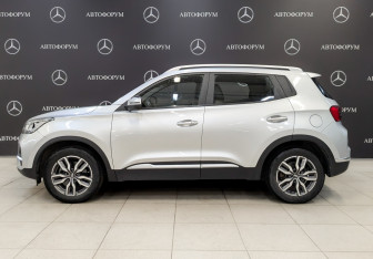 Подержанный автомобиль Chery Tiggo 4 2022 года (8 фото)