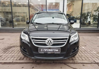 Подержанный автомобиль Volkswagen Tiguan 2010 года (2 фото)