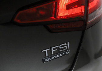 Подержанный автомобиль Audi A4 Sedan 2016 года (29 фото)