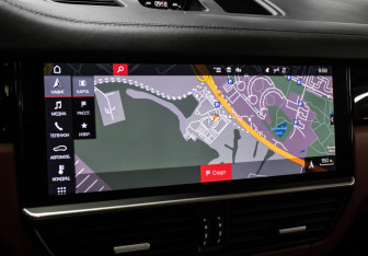 Подержанный автомобиль Porsche Cayenne 2020 года (21 фото)