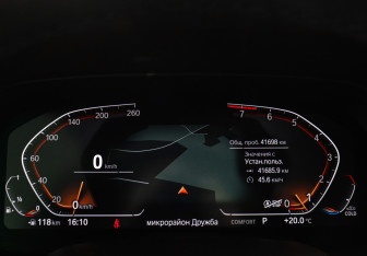 Подержанный автомобиль BMW X5 2022 года (13 фото)