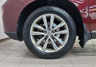 Подержанный автомобиль Lexus RX 2014 года (12 фото)
