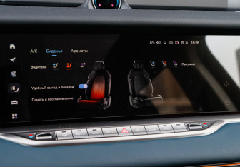 Подержанный автомобиль Voyah Free 2021 года (25 фото)