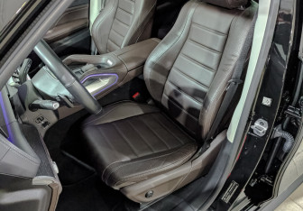 Подержанный автомобиль Mercedes-Benz GLE 2022 года (19 фото)