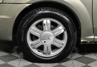 Подержанный автомобиль LADA (ВАЗ) Largus Wagon 2012 года (9 фото)