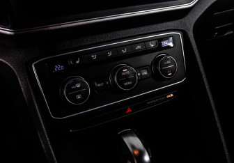 Подержанный автомобиль Volkswagen Teramont 2018 года (21 фото)