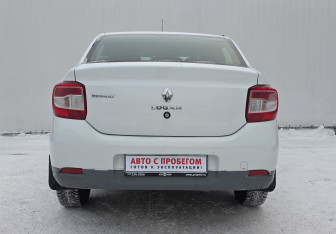 Подержанный автомобиль Renault Logan Sedan 2016 года (6 фото)