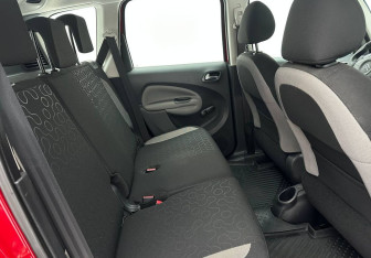 Подержанный автомобиль Citroen C3 Picasso 2012 года (14 фото)