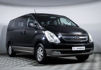 Подержанный автомобиль Hyundai H-1 2010 года (3 фото)