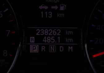 Подержанный автомобиль Nissan Qashqai+2 2012 года (12 фото)