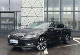 Подержанный автомобиль Skoda Superb Liftback 2018 года (1 фото)