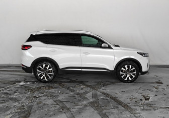 Подержанный автомобиль Chery Tiggo 7 Pro 2020 года (7 фото)