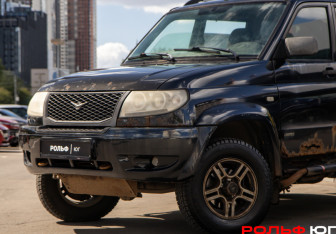 Подержанный автомобиль УАЗ Patriot 2014 года (12 фото)