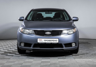 Подержанный автомобиль Kia Cerato Sedan 2009 года (2 фото)
