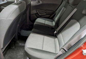 Подержанный автомобиль Kia Soul 2022 года (16 фото)