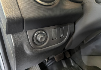 Подержанный автомобиль Renault Sandero 2021 года (26 фото)