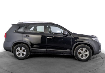 Подержанный автомобиль Kia Sorento 2019 года (4 фото)