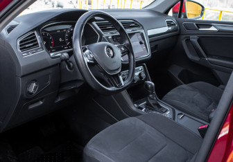 Подержанный автомобиль Volkswagen Tiguan 2017 года (9 фото)