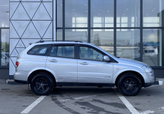 Подержанный автомобиль SsangYong Kyron 2012 года (4 фото)