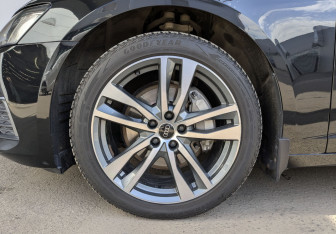 Подержанный автомобиль Audi A6 Sedan 2021 года (12 фото)