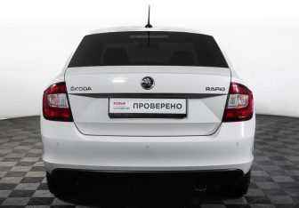 Подержанный автомобиль Skoda Rapid Liftback 2019 года (6 фото)