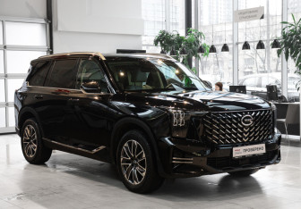 Подержанный автомобиль GAC GS8 2023 года (3 фото)