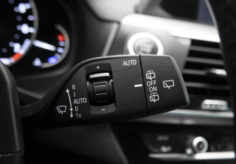 Подержанный автомобиль BMW X3 2019 года (16 фото)
